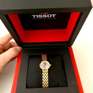 TISSOT
Lovely Watch, 19.5mm